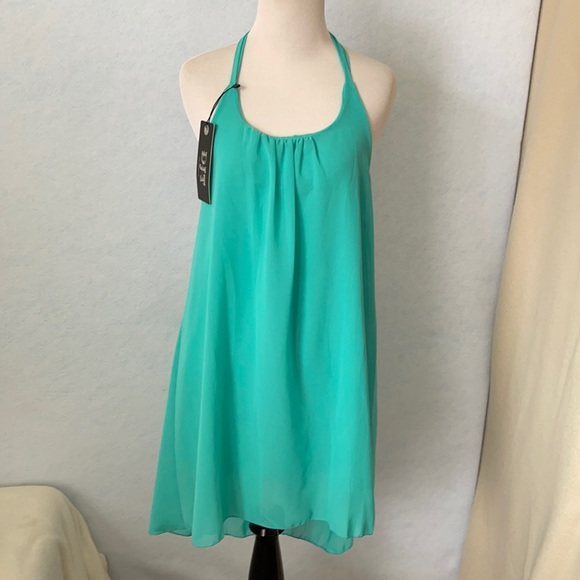 DJT Dresses & Skirts - DJT Chiffon Sheer Slight High-Low Sleeveless Dress
